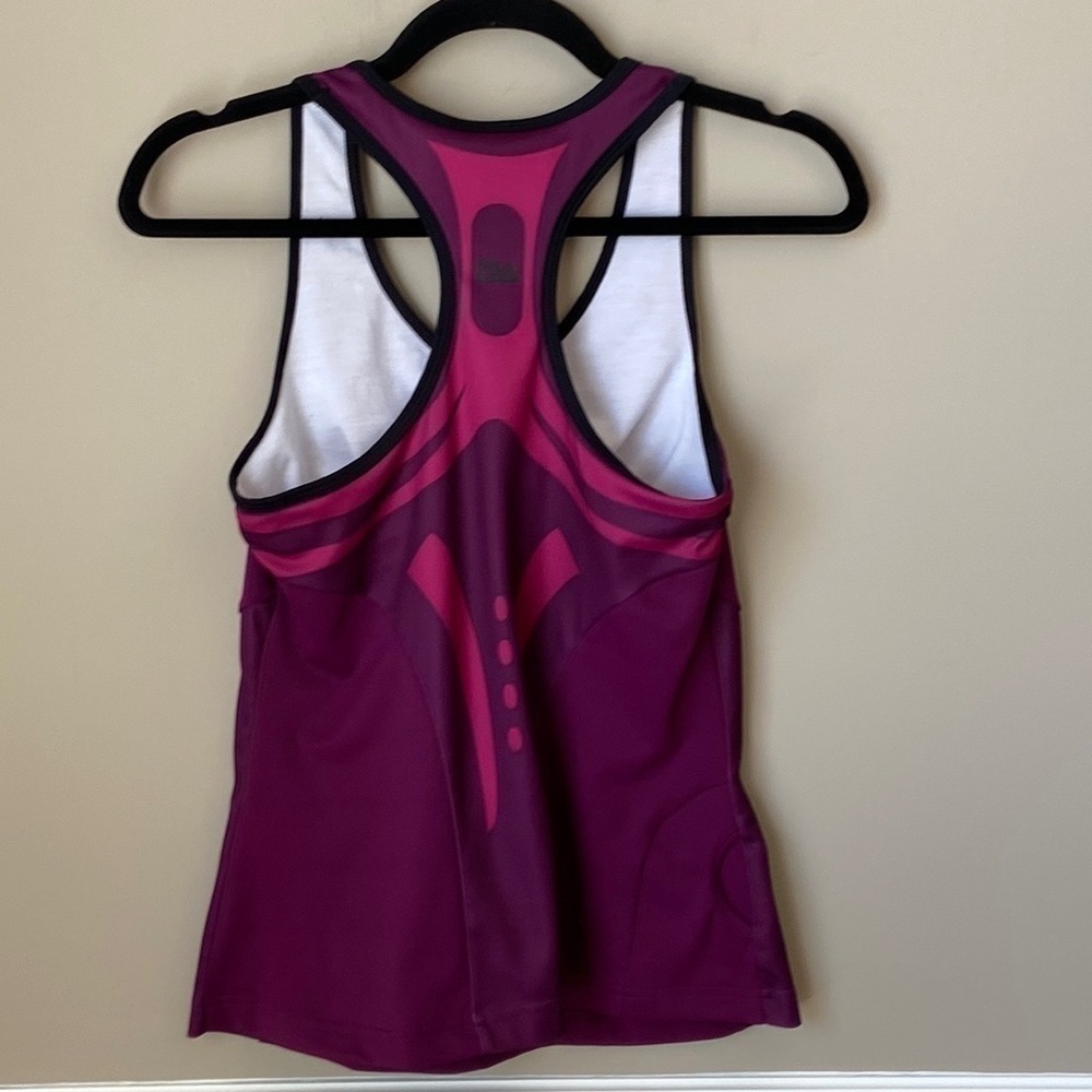 FILA Racer Back Workout‎ Top - Size Small - Picture 2 of 6